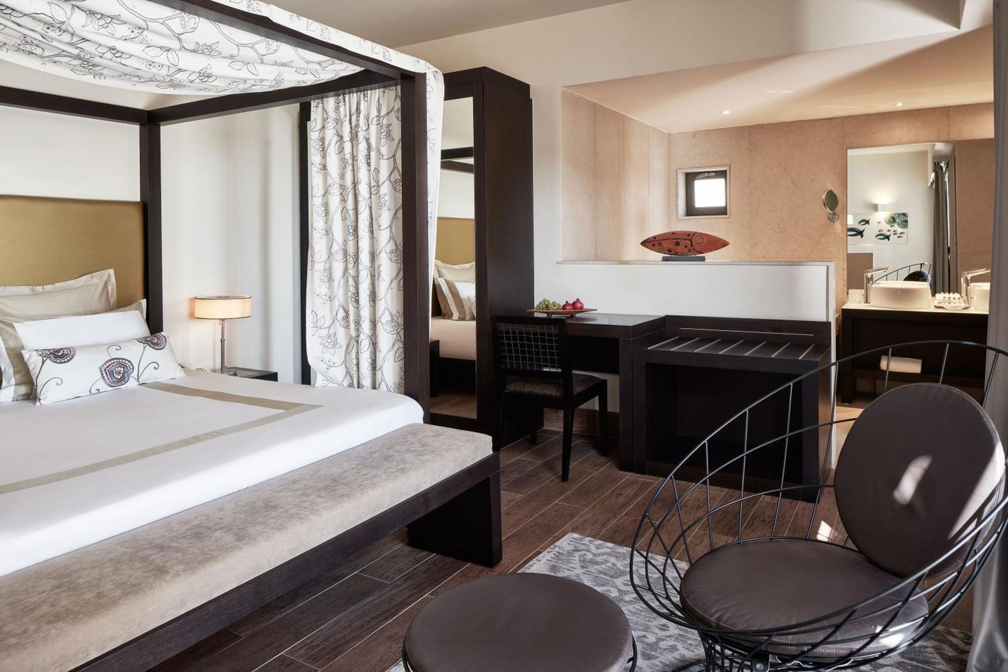Aquagrand Exclusive Deluxe Resort Lindos - Adults Only מראה חיצוני תמונה
