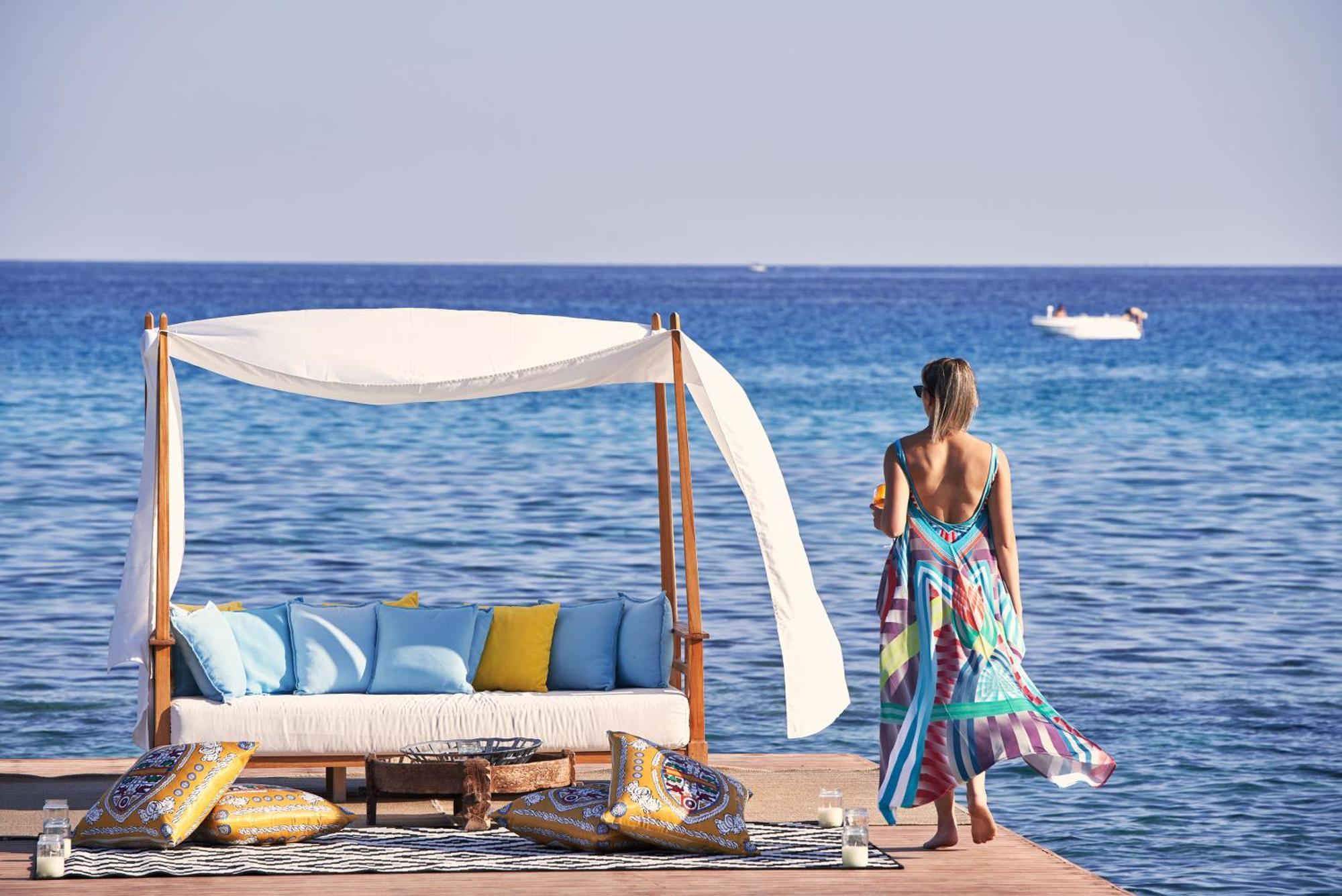 Aquagrand Exclusive Deluxe Resort Lindos - Adults Only מראה חיצוני תמונה